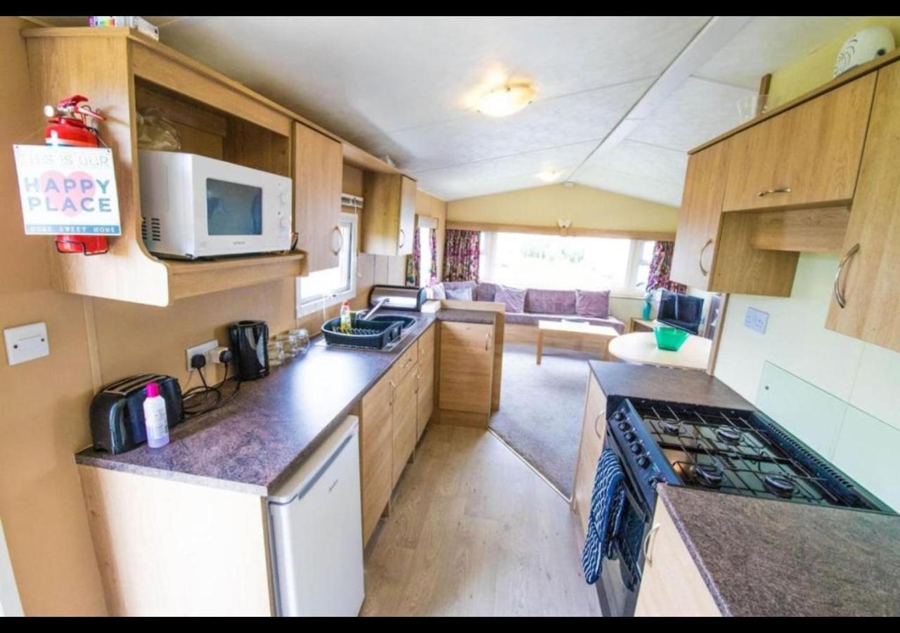 Sbl70 - Camber Sands Holiday Park - Sleeps 8 - Close Swimming Pools And Facilities - Private Parking Εξωτερικό φωτογραφία